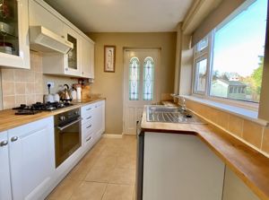 Kitchen- click for photo gallery